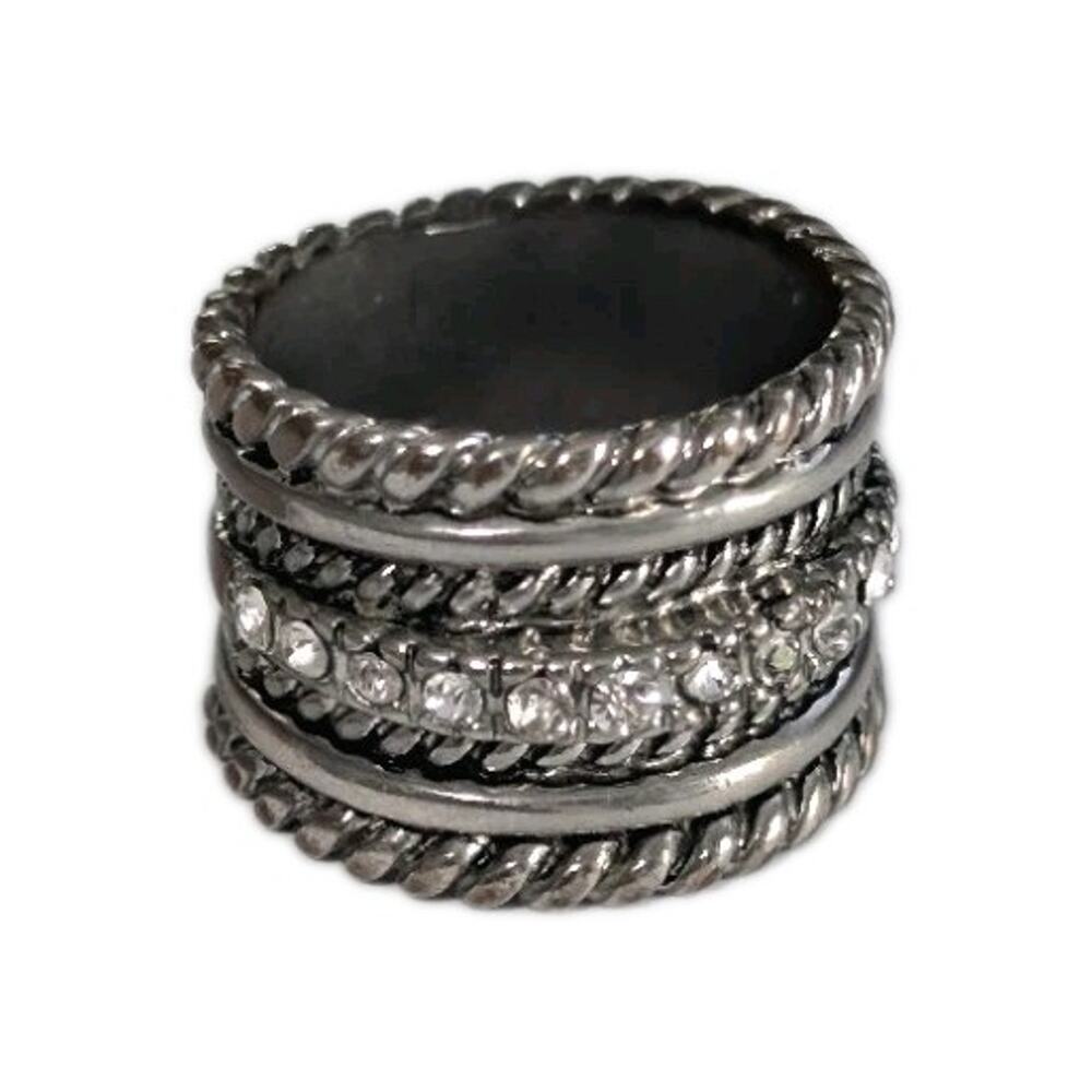 Wide Ornate Rhinestone & Silver Tone Cigar Band Ring‎ Size 5.5 R-TN14